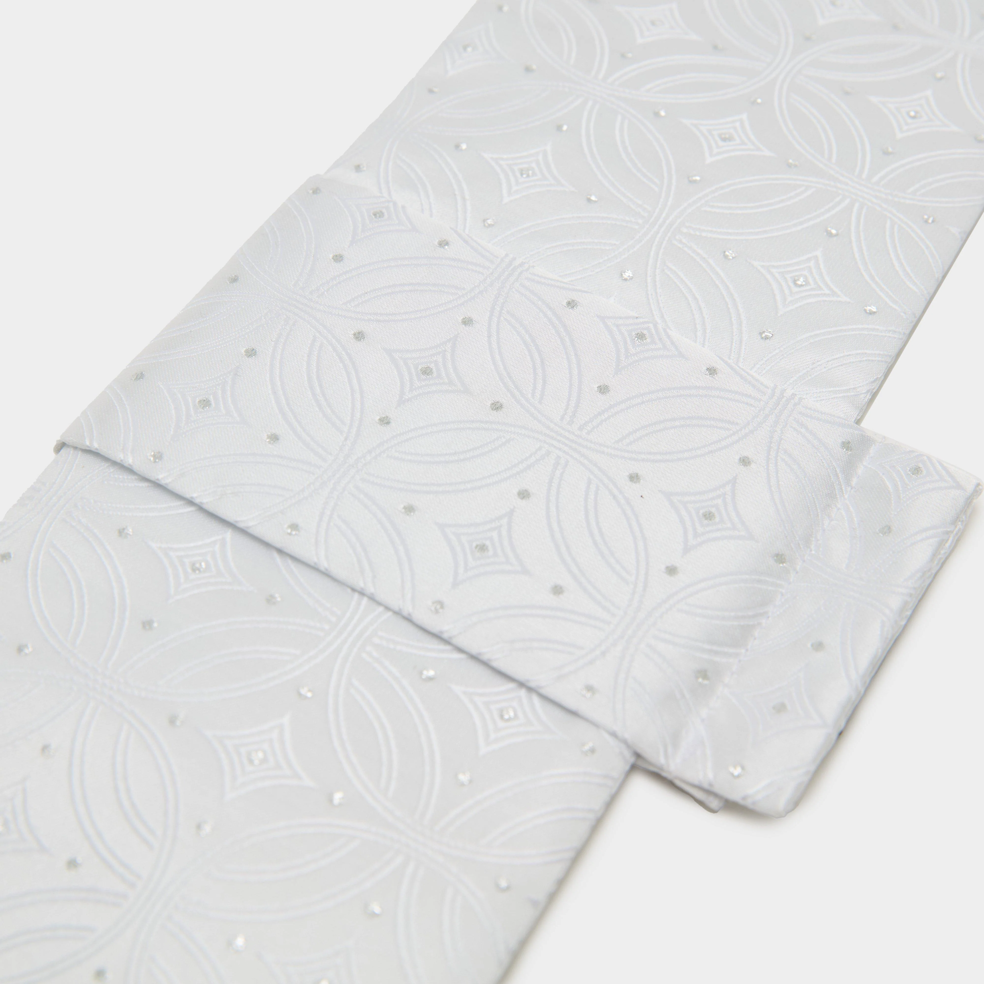 Ready Tied Brocade Riding Stock White - Image 3