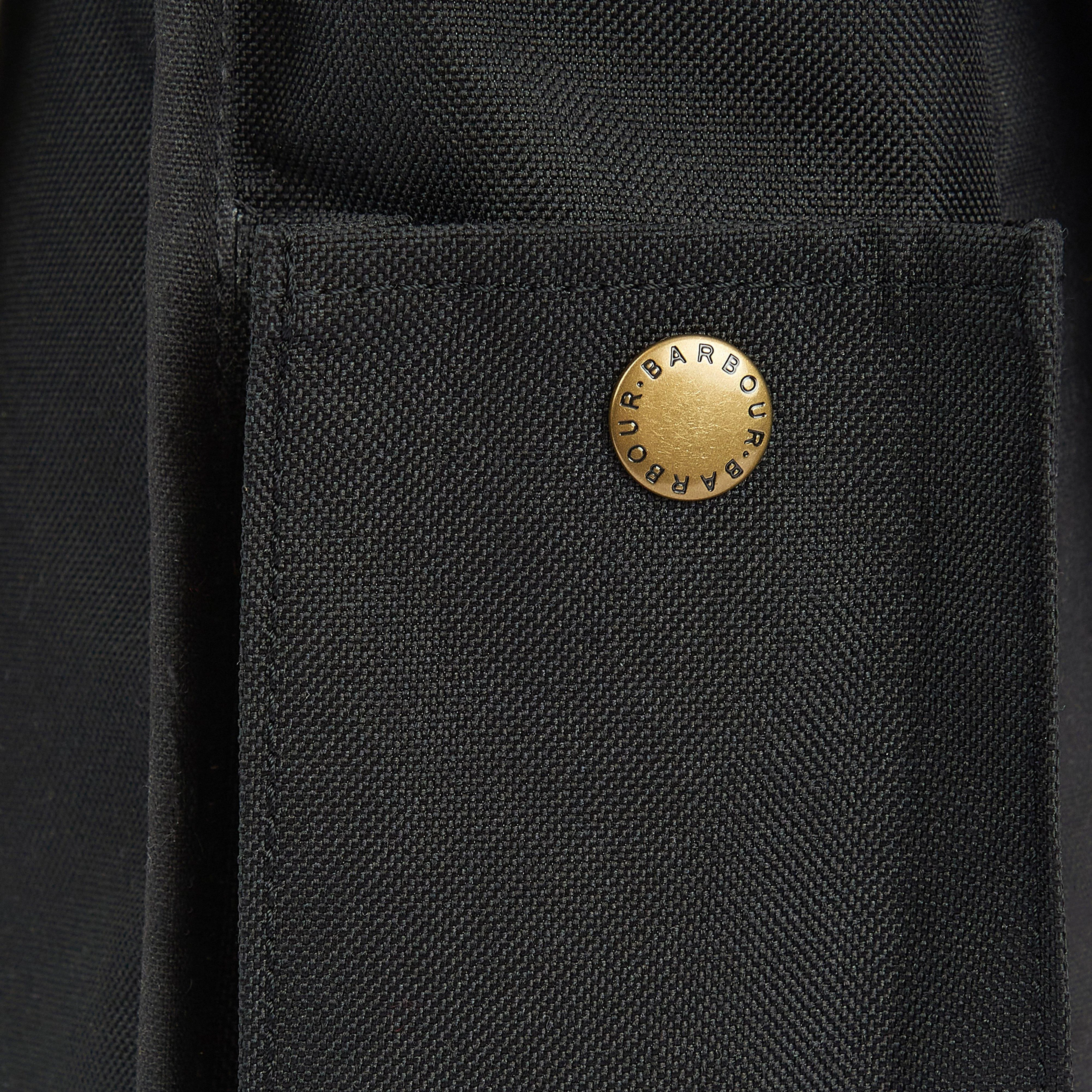Essential Wax Messenger Bag Black - Image 6
