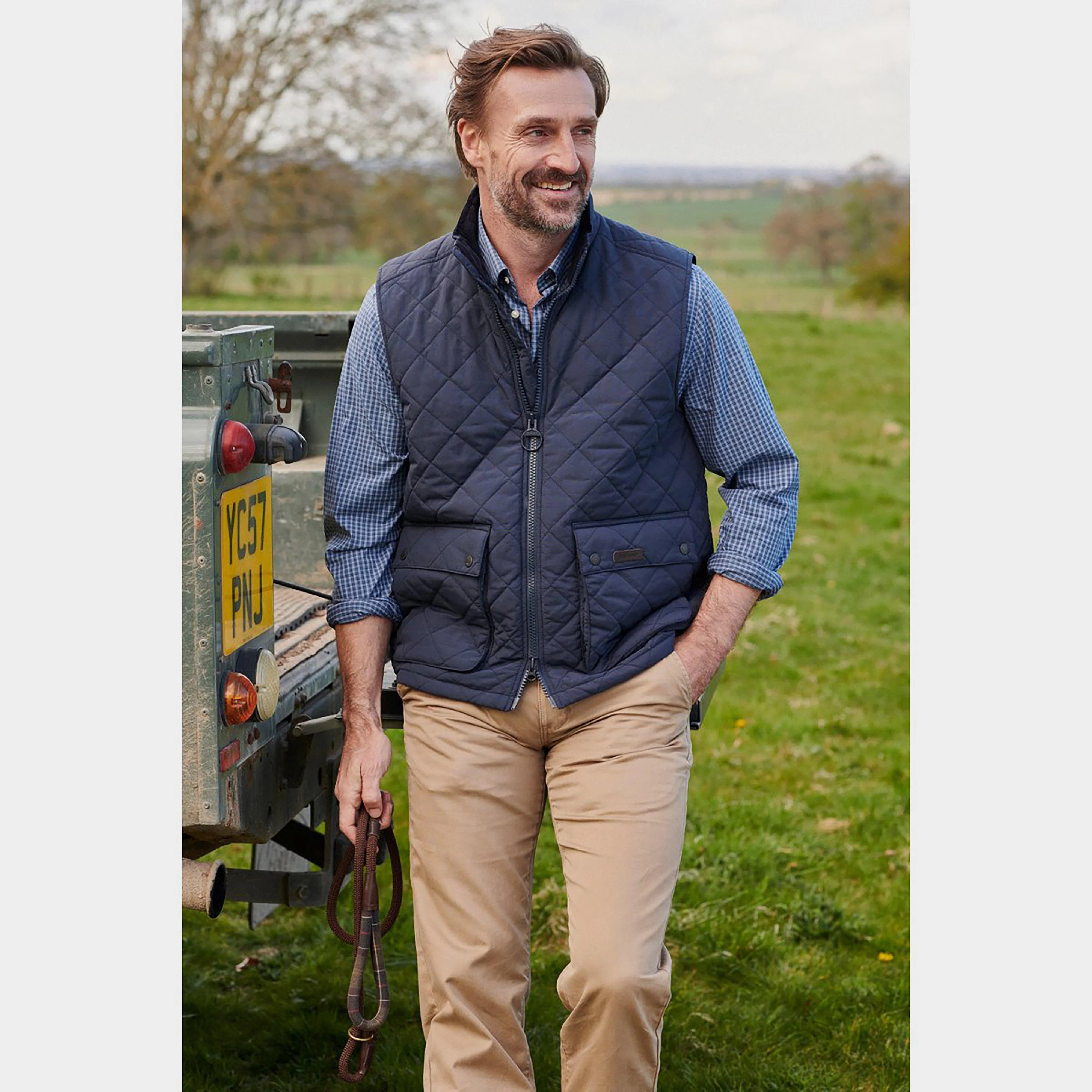 Mens Fernwood Gilet Navy - Image 10