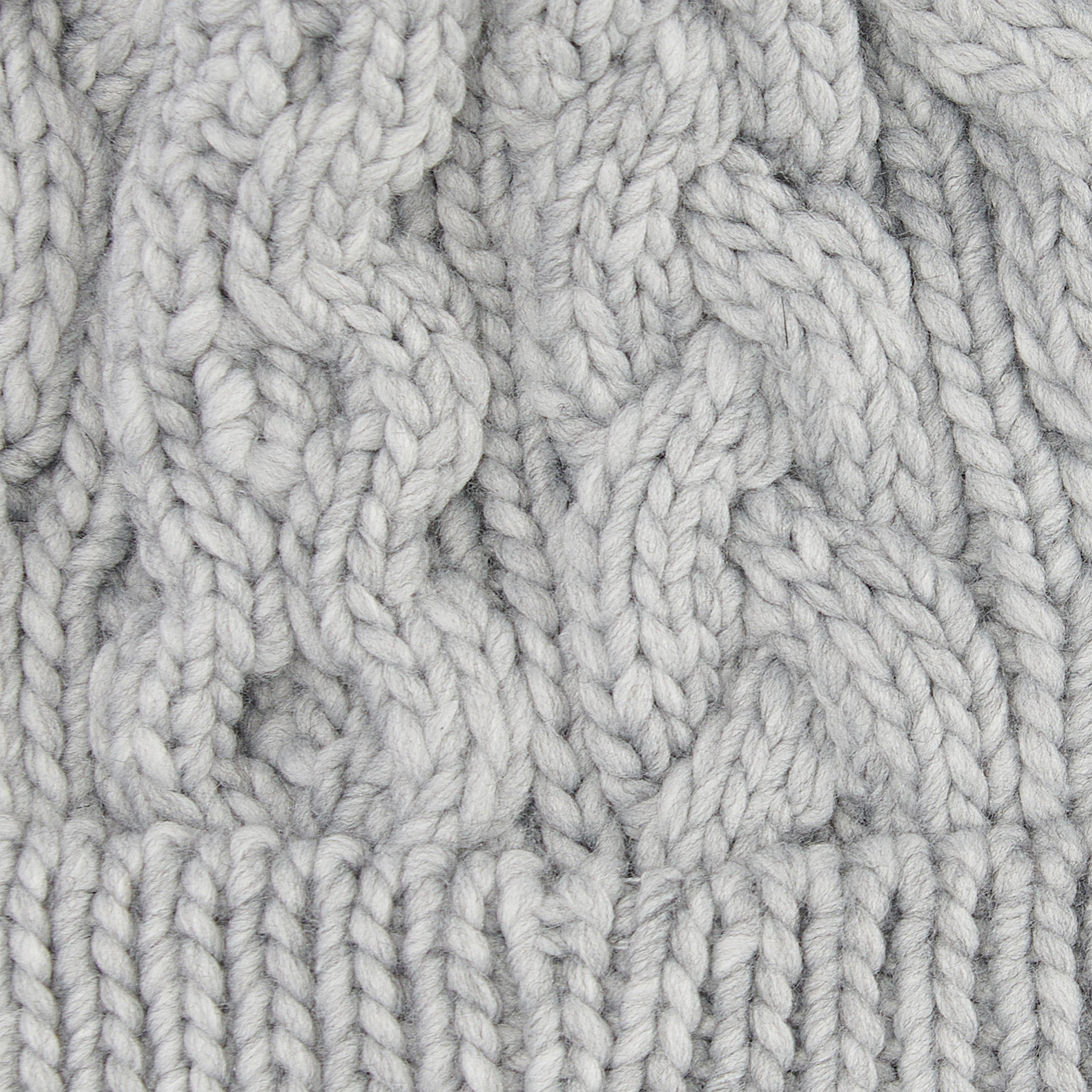 Women's Penshaw Cable-Knit Beanie - Image 4