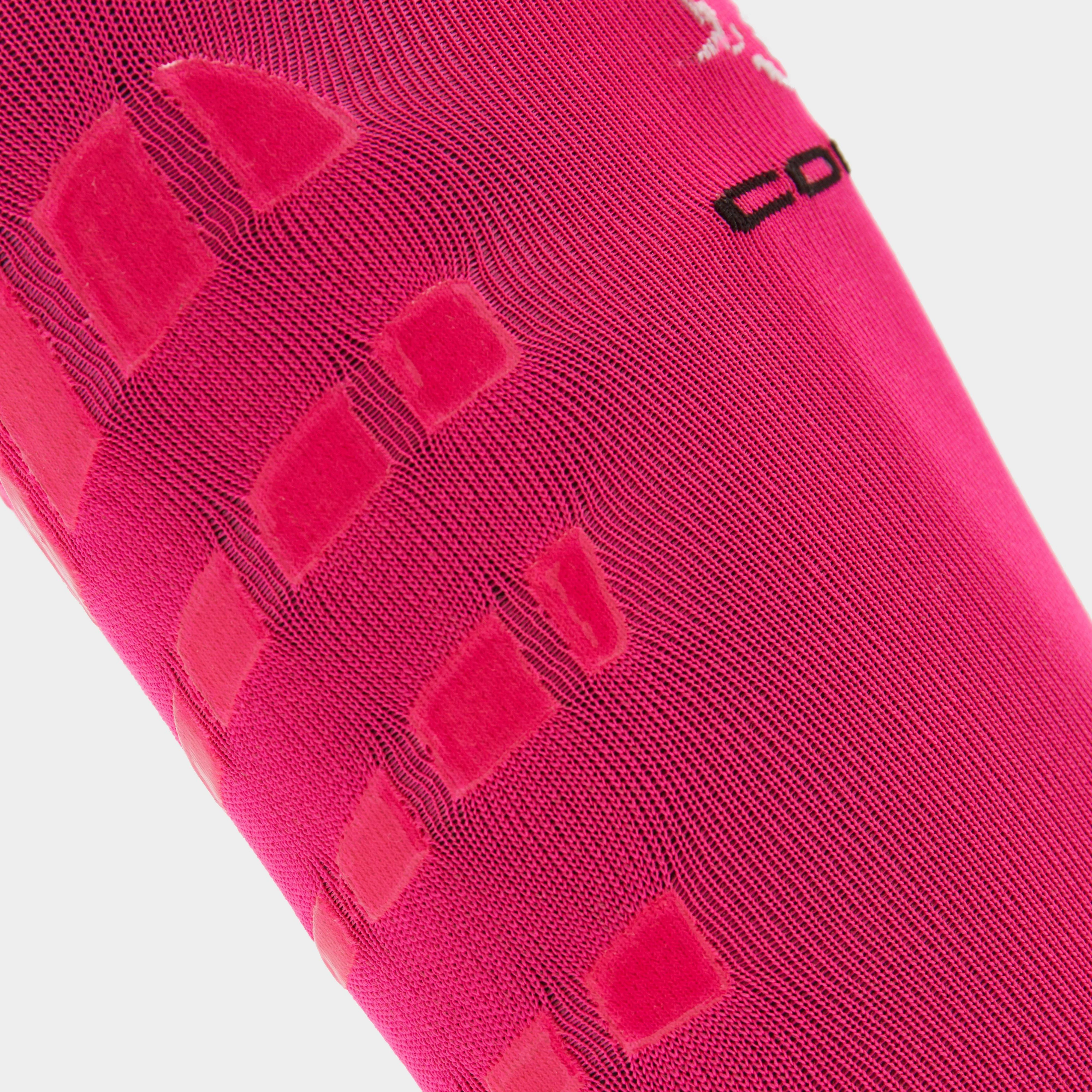 Adults Silicone Grip Socks Rosa - Image 6