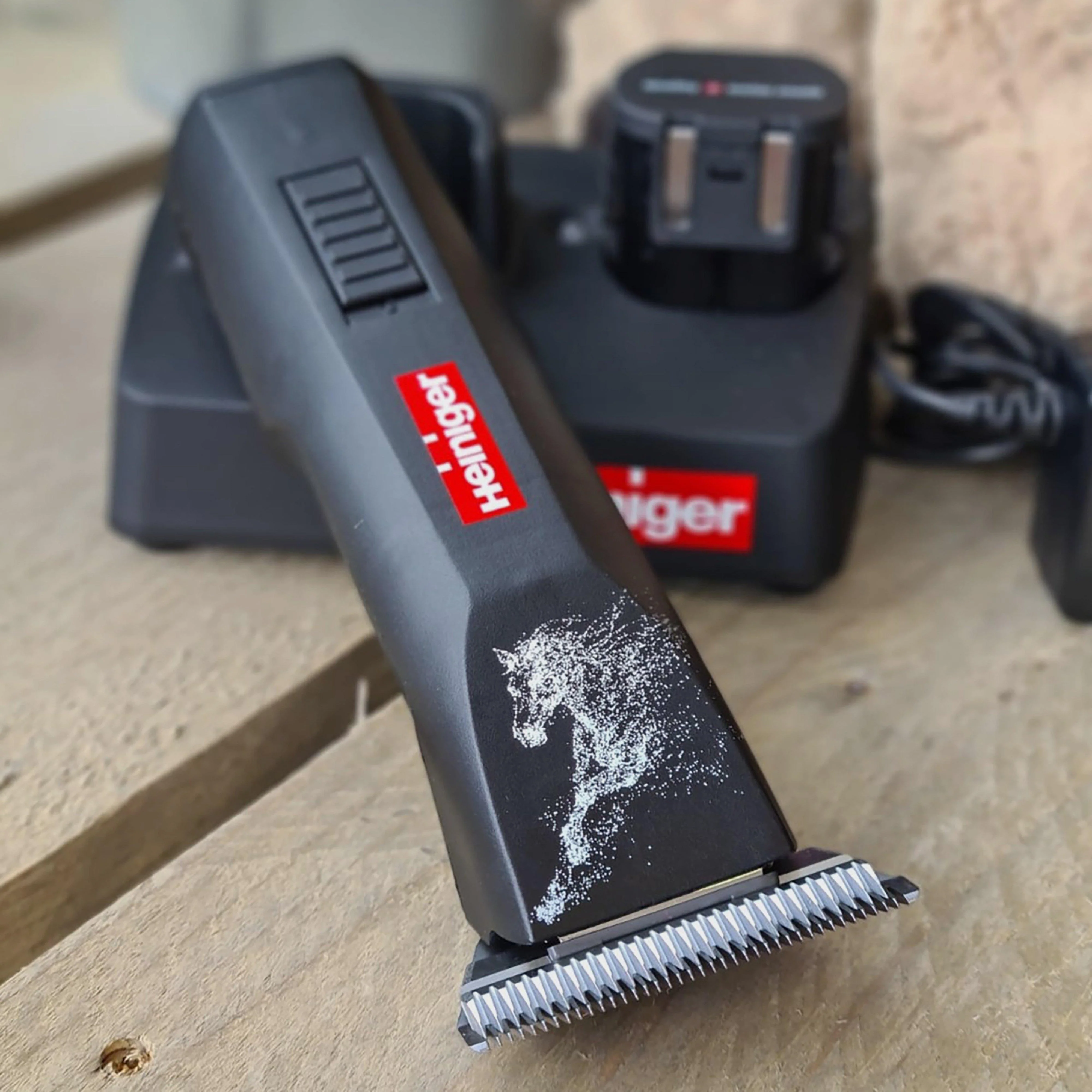 Saphir Cordless Horse Clippers - Image 4