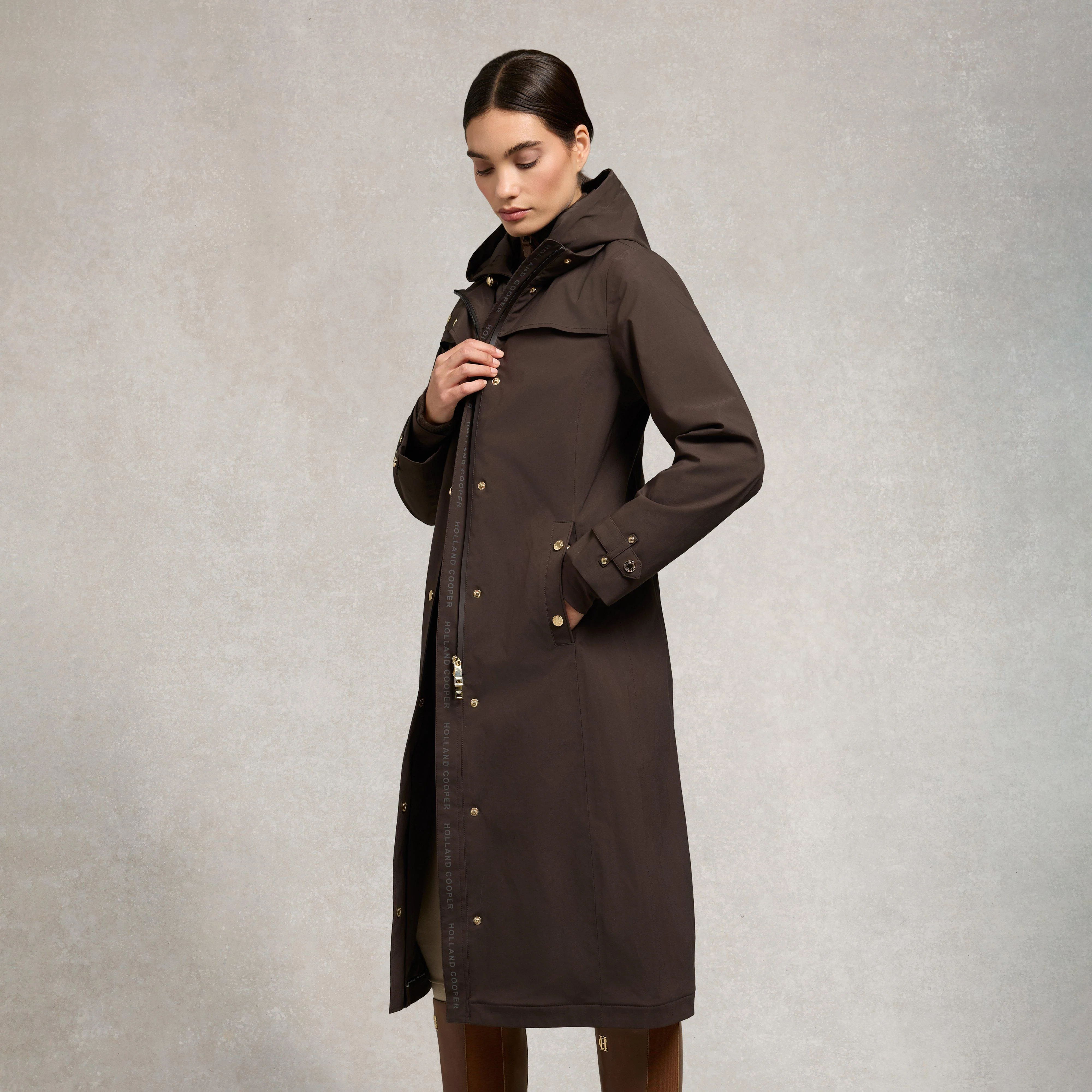Women's Folgate Raincoat - Image 2