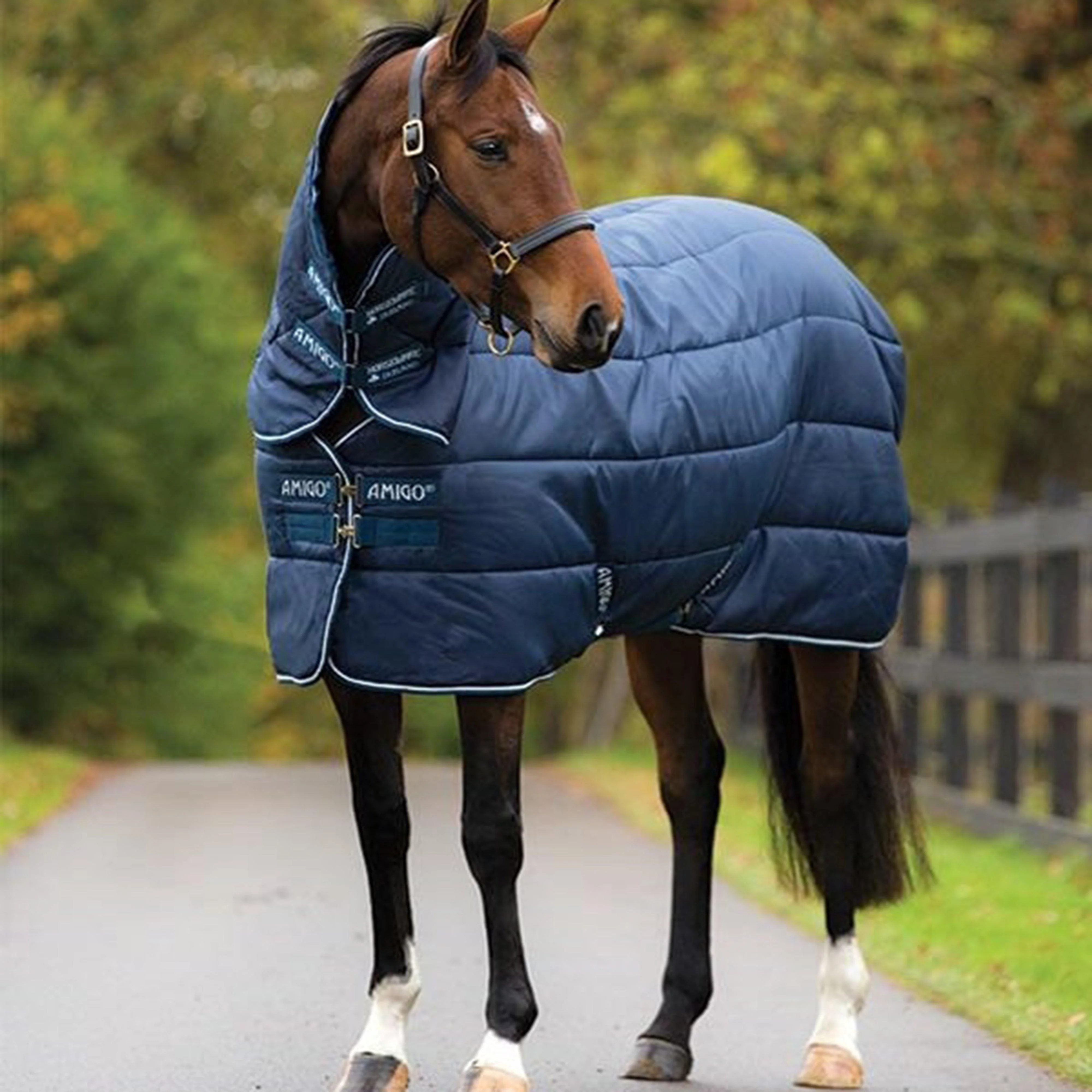 Amigo Insulator Plus 350g Heavyweight Detach-A-Neck Stable Rug Navy/White - Image 2