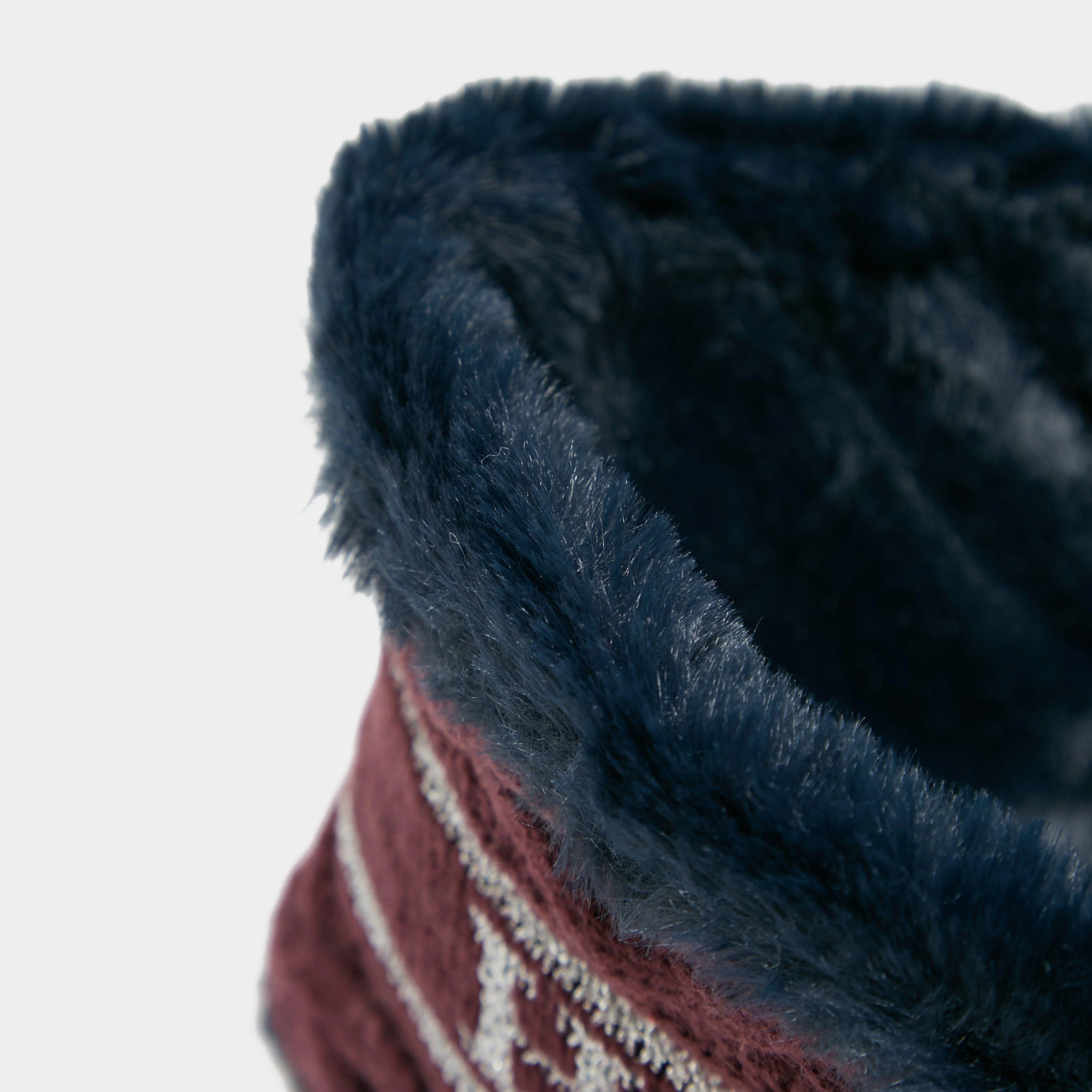 Knitted Headband Dark Berry - Image 3