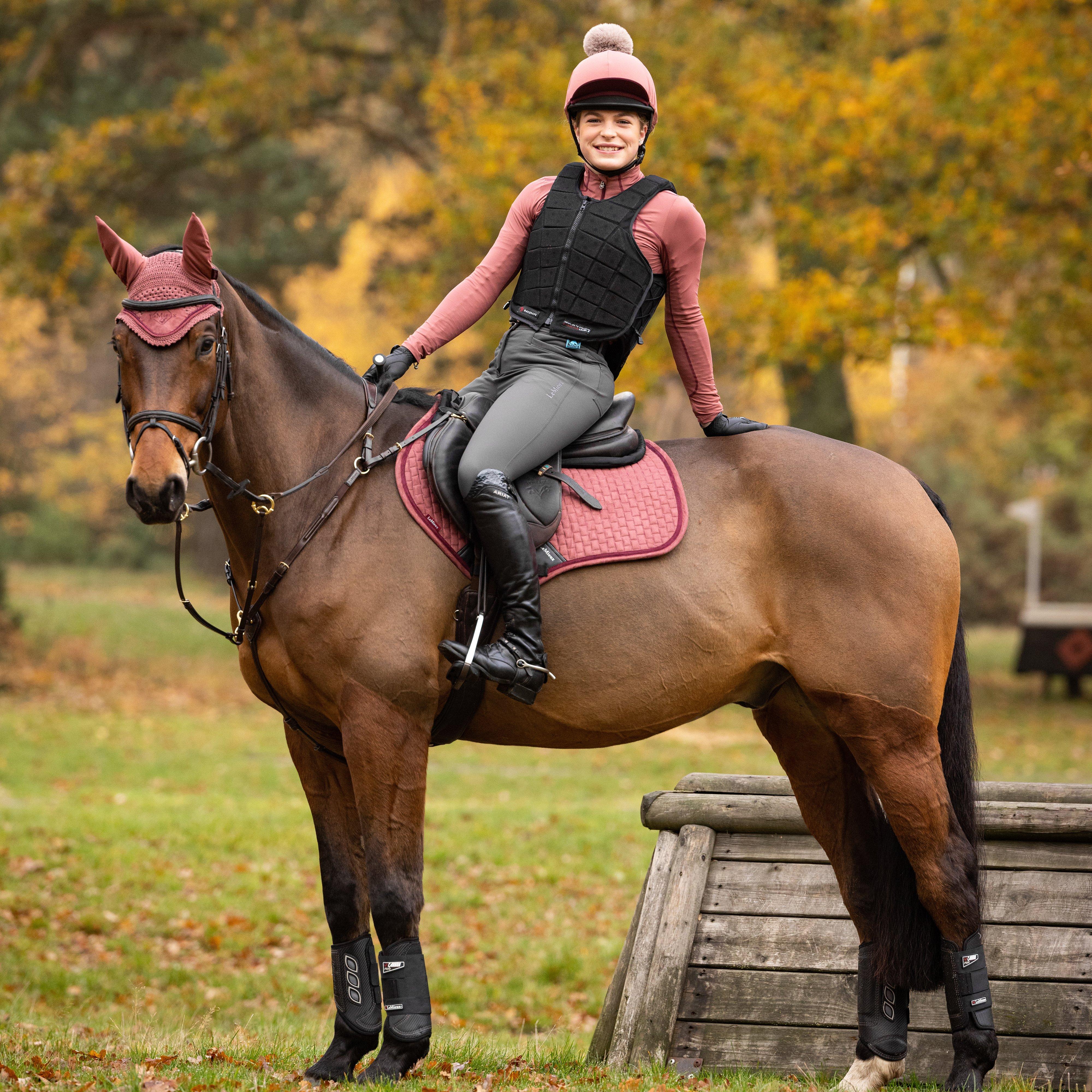 Classique Suede Close Contact Saddle Pad Orchid - Image 2