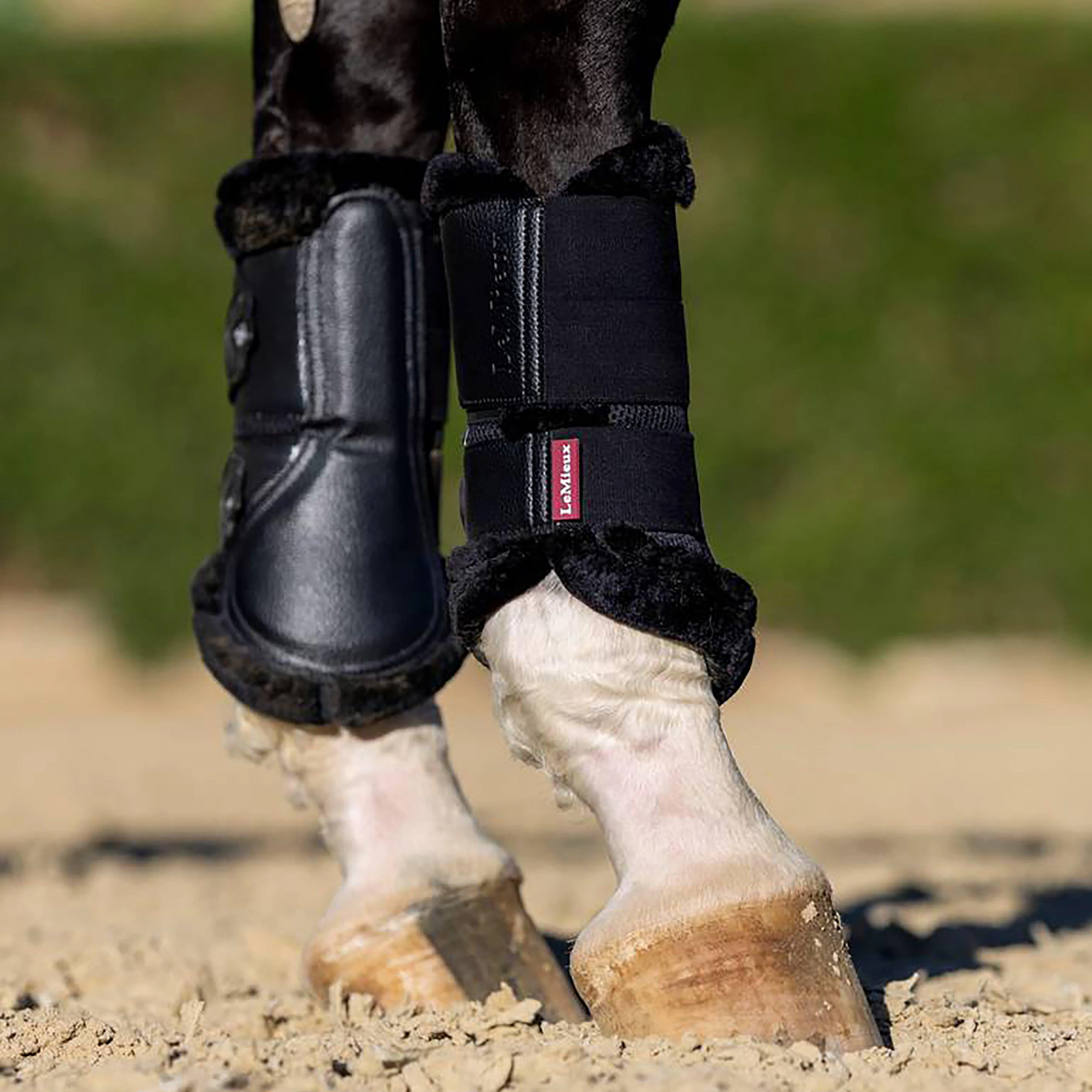 Fleece Brushing Boots Black - Image 4