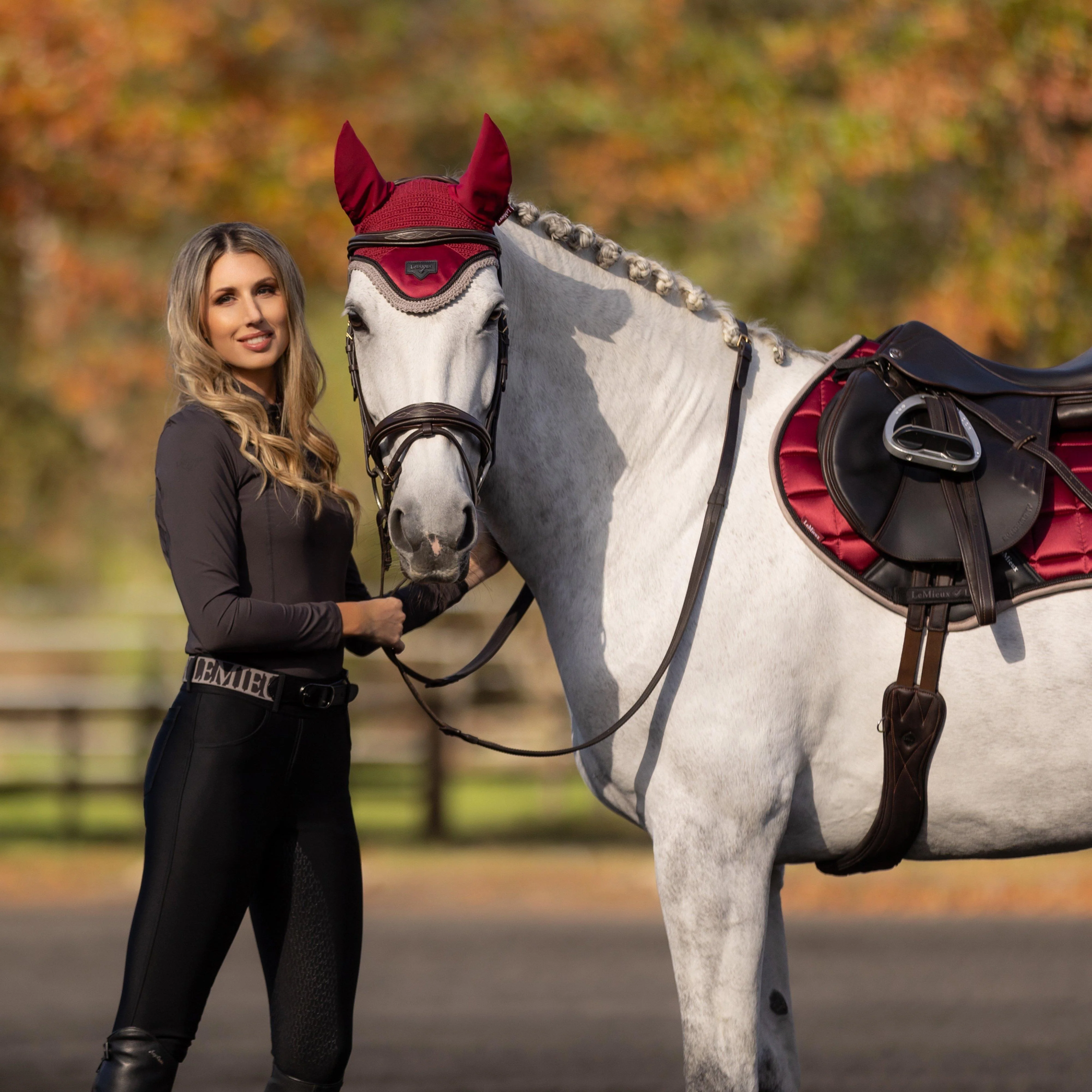 Loire Classic Close Contact Square Saddle Pad Ember - Image 8
