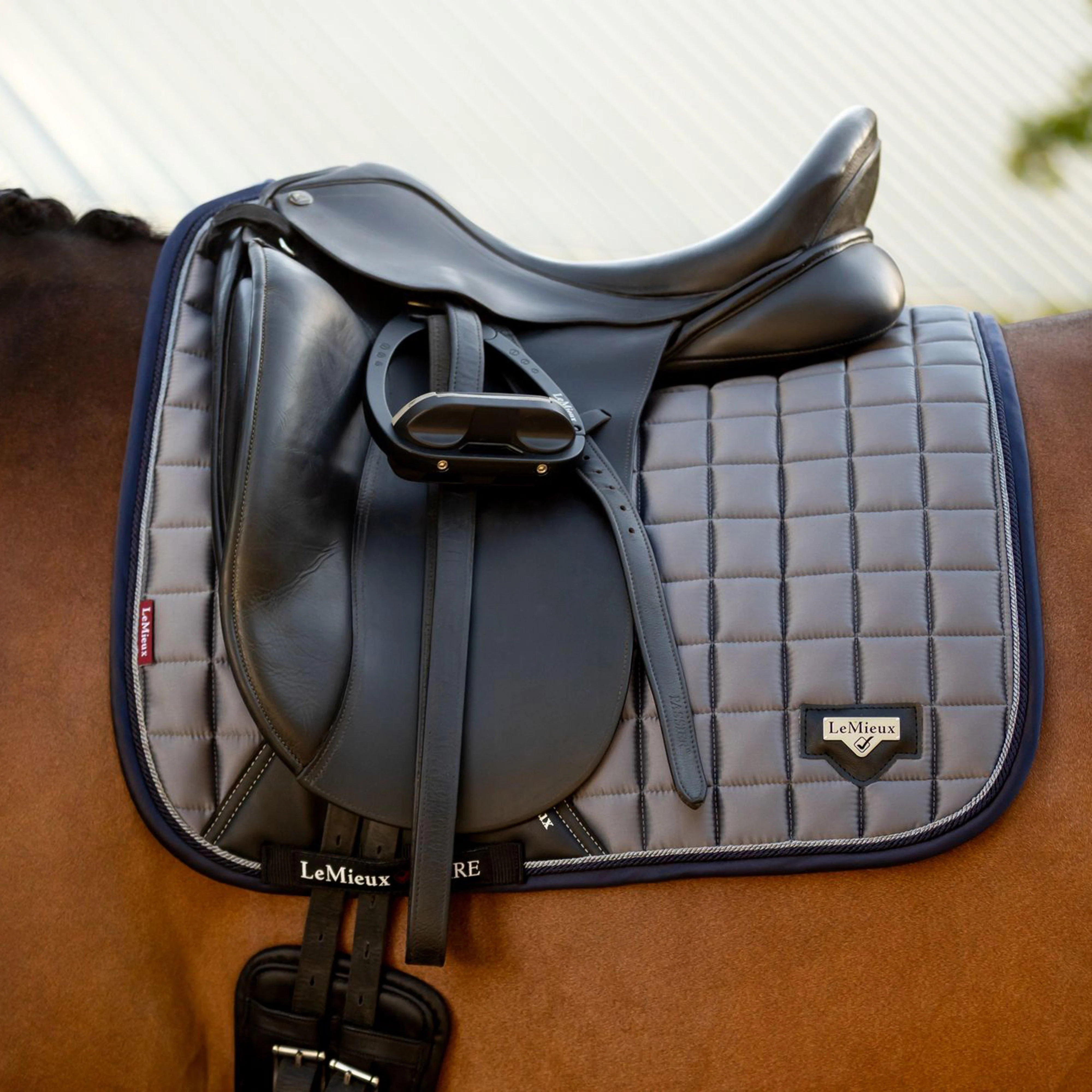 Loire Classic Dressage Square Twilight Grey - Image 7