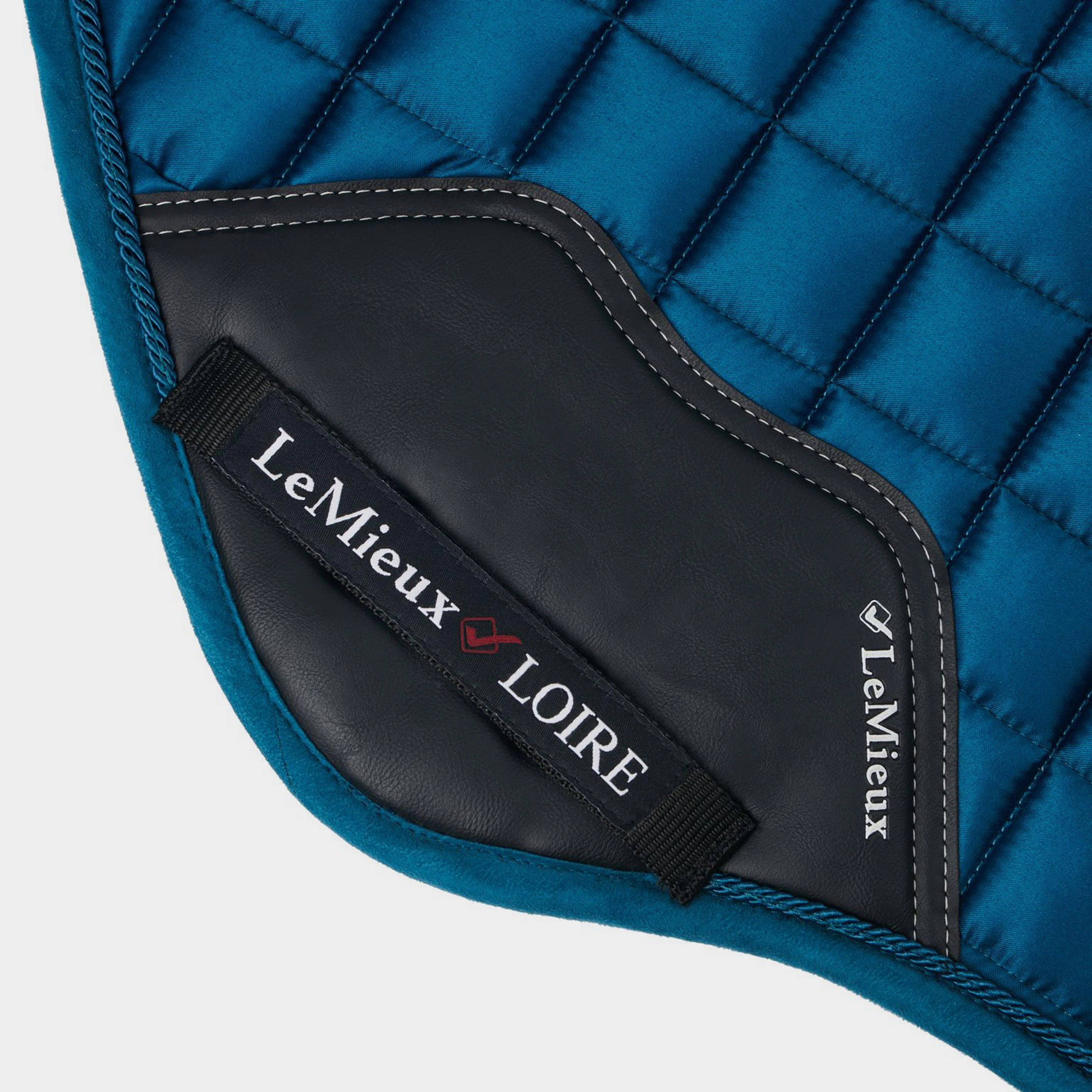 Loire Close Contact Saddle Pad Marine - Image 7
