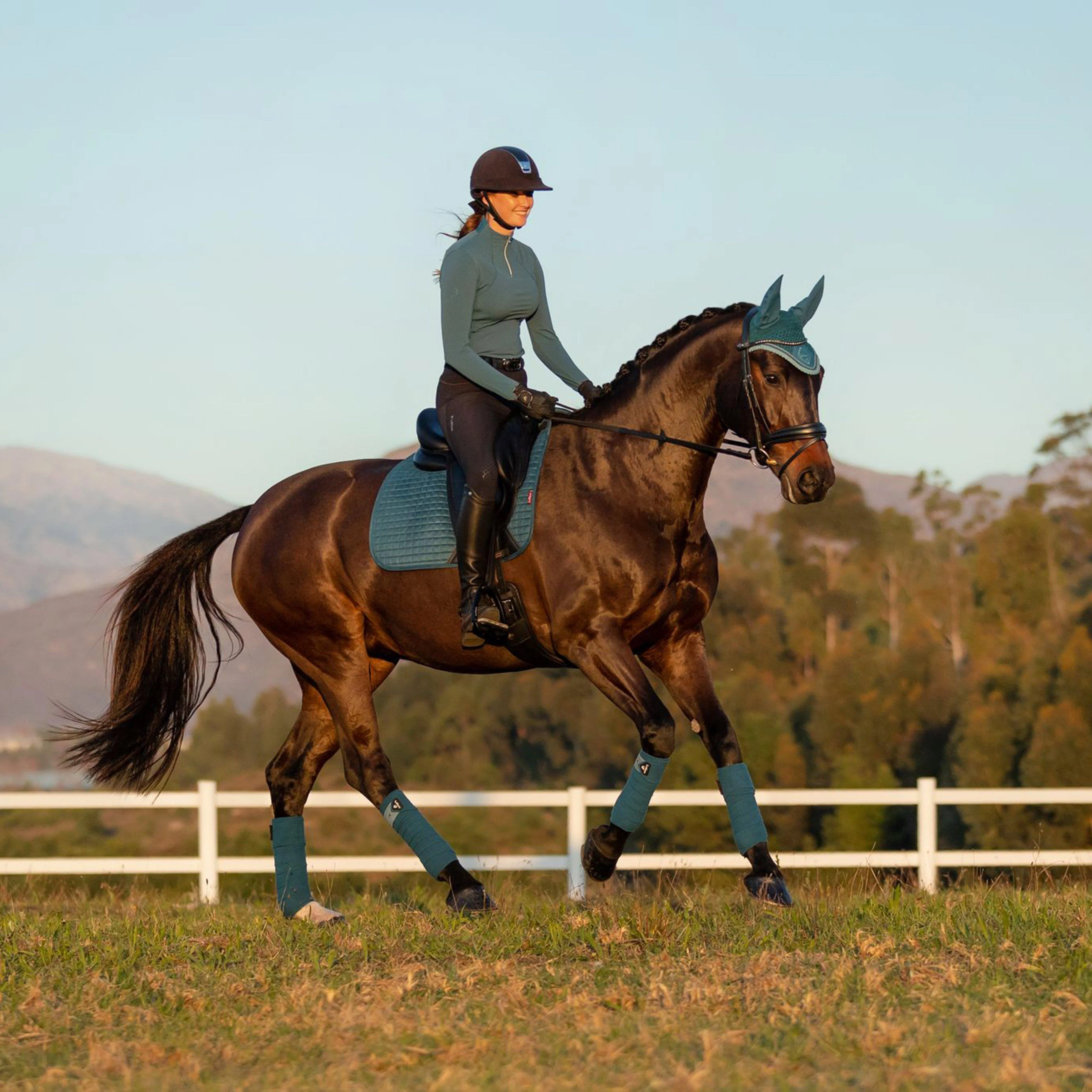 Suede Dressage Saddle Pad Marine - Image 8