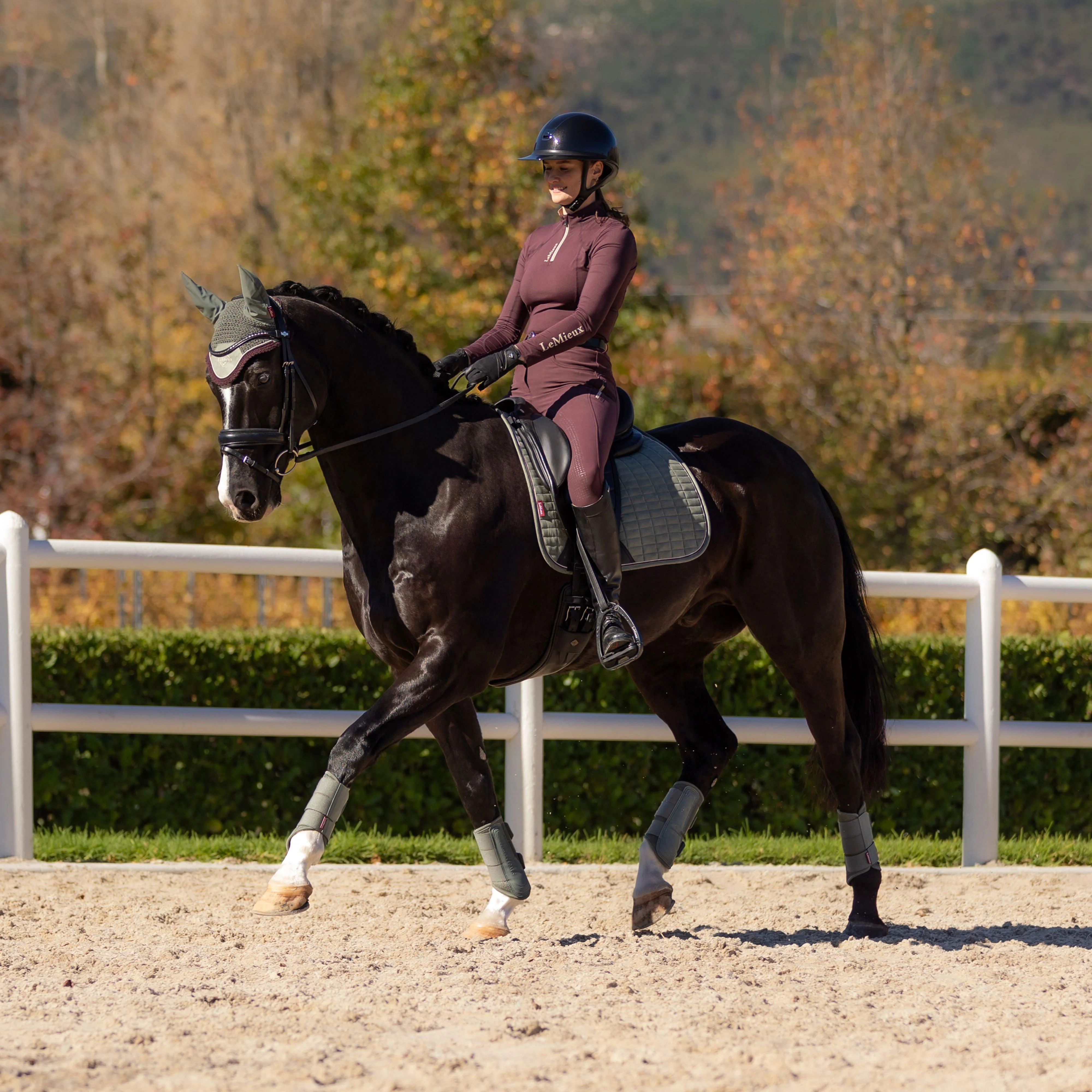 Suede Dressage Saddle Pad Rosemary - Image 3