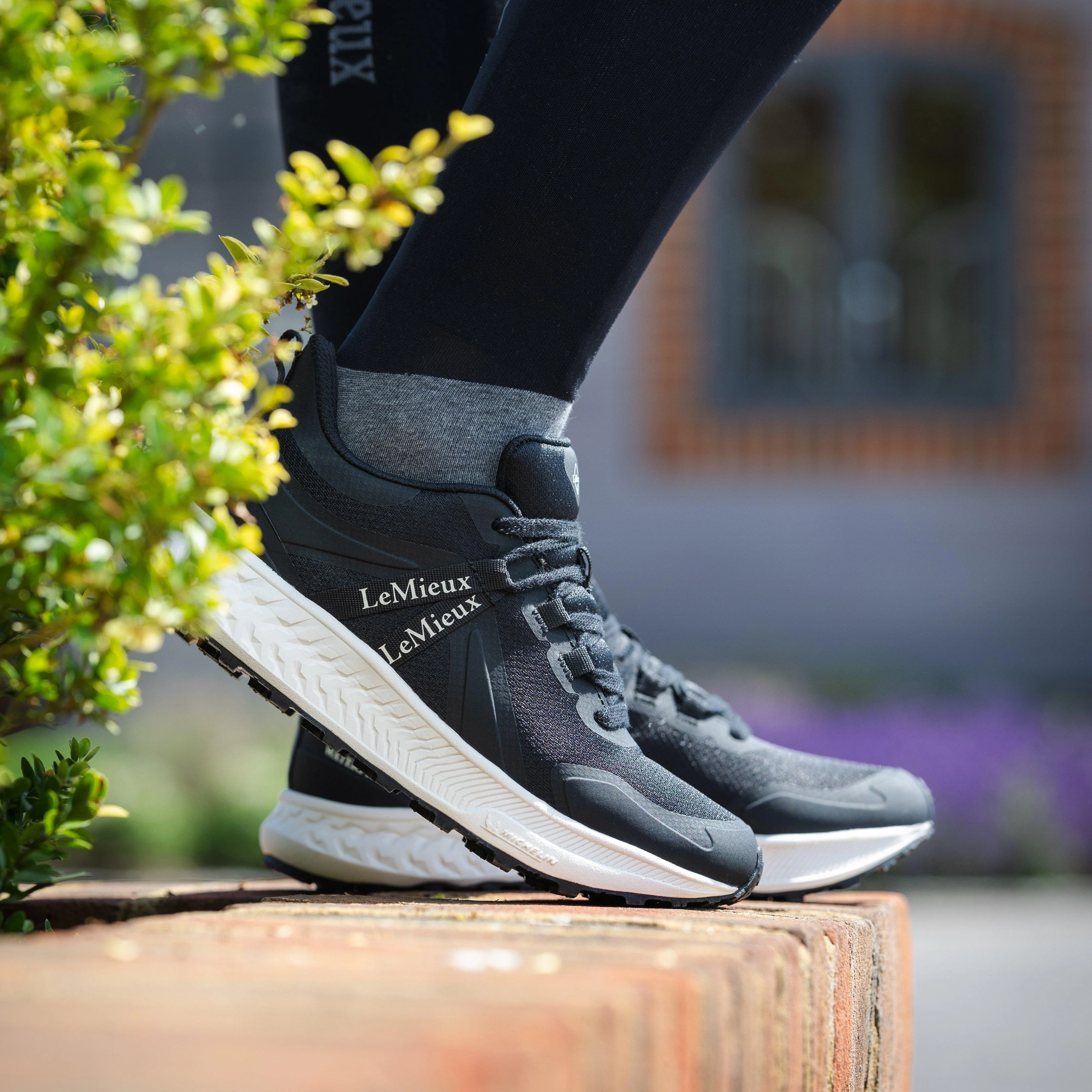 Womens Trax Waterproof Trainers Black - Image 7