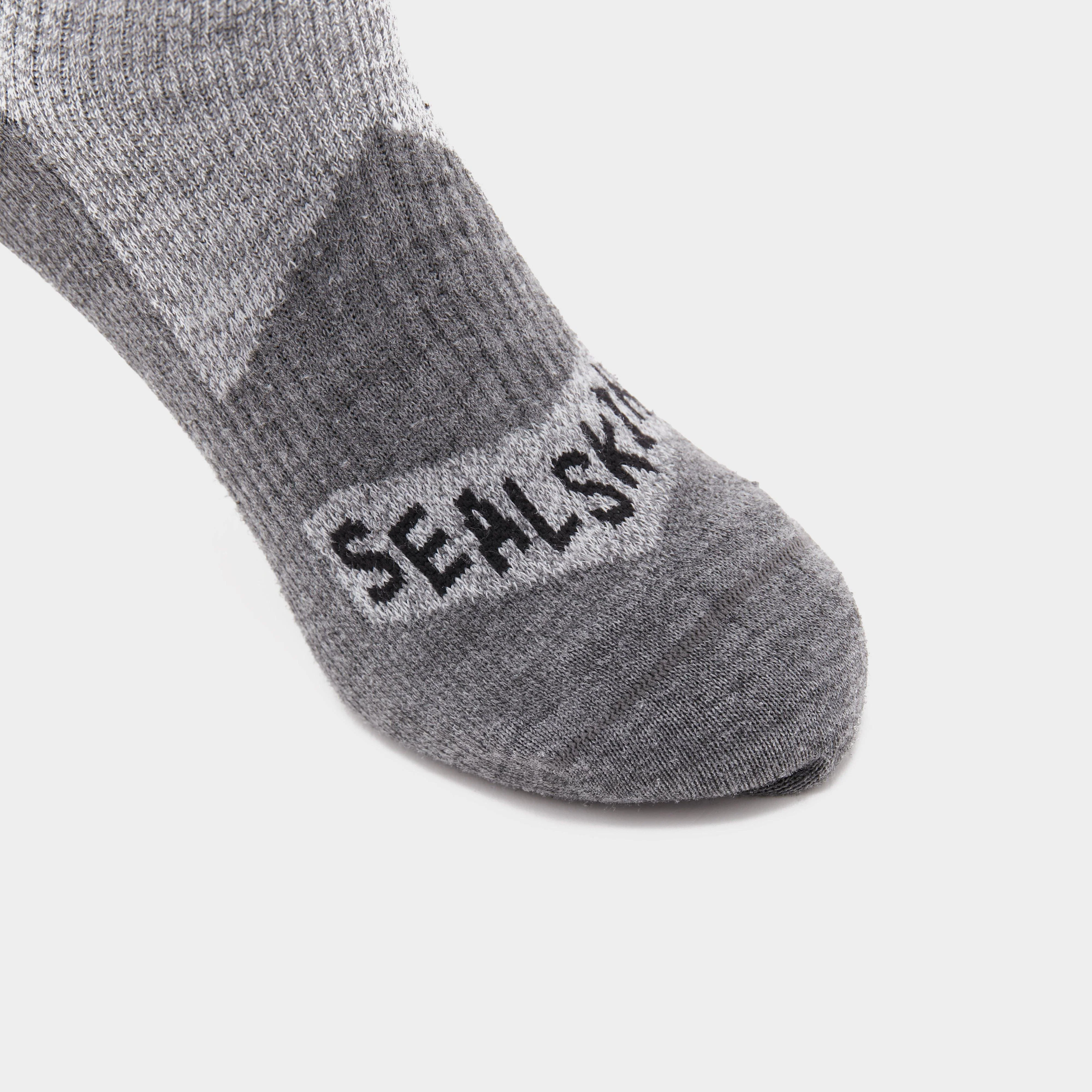 Waterproof All Weather Mid Length Socks Grey - Image 4
