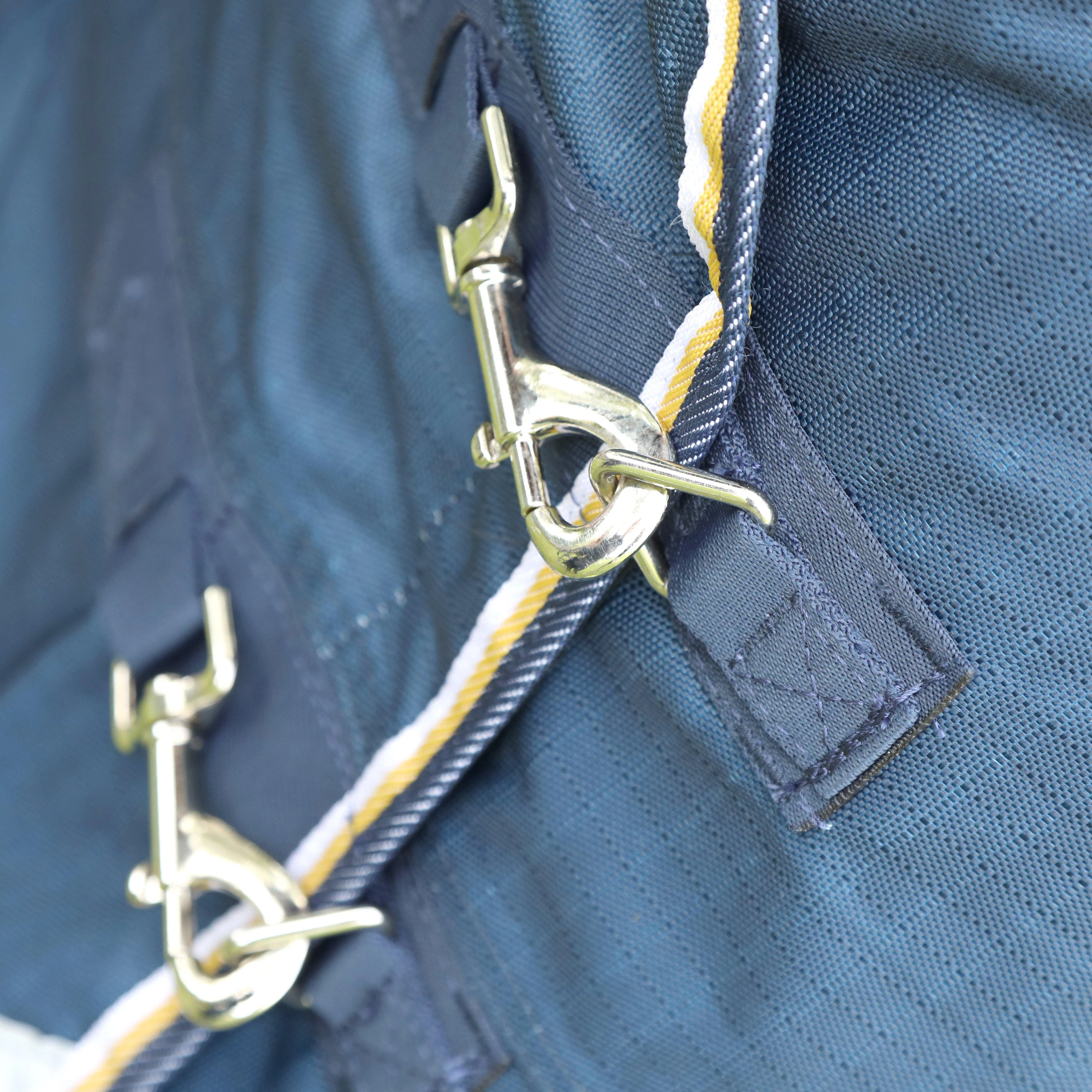Highlander Plus Lite 0g Standard Neck Turnout Rug Navy - Image 3
