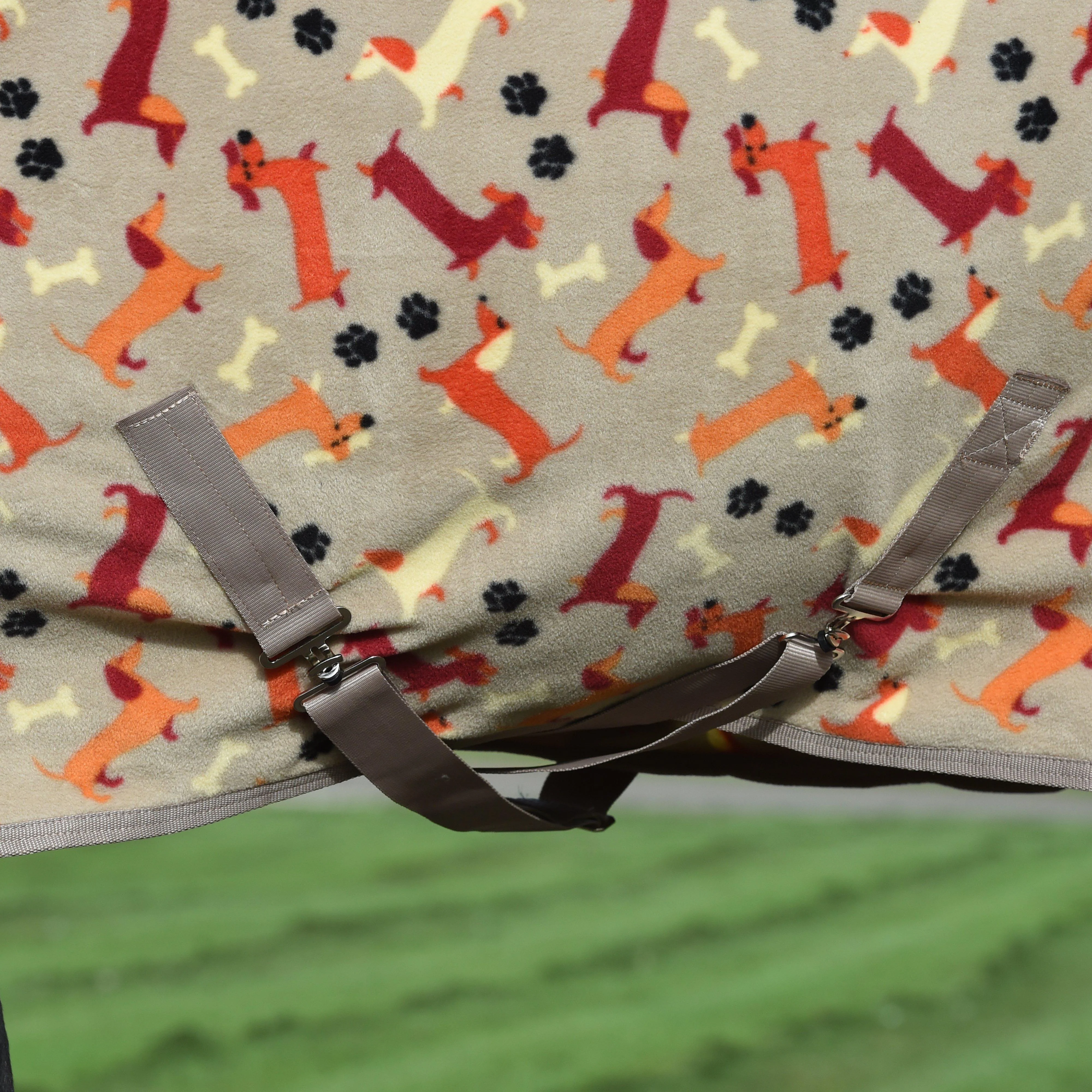 Standard Neck Fleece Cooler Dachshund Print - Image 4
