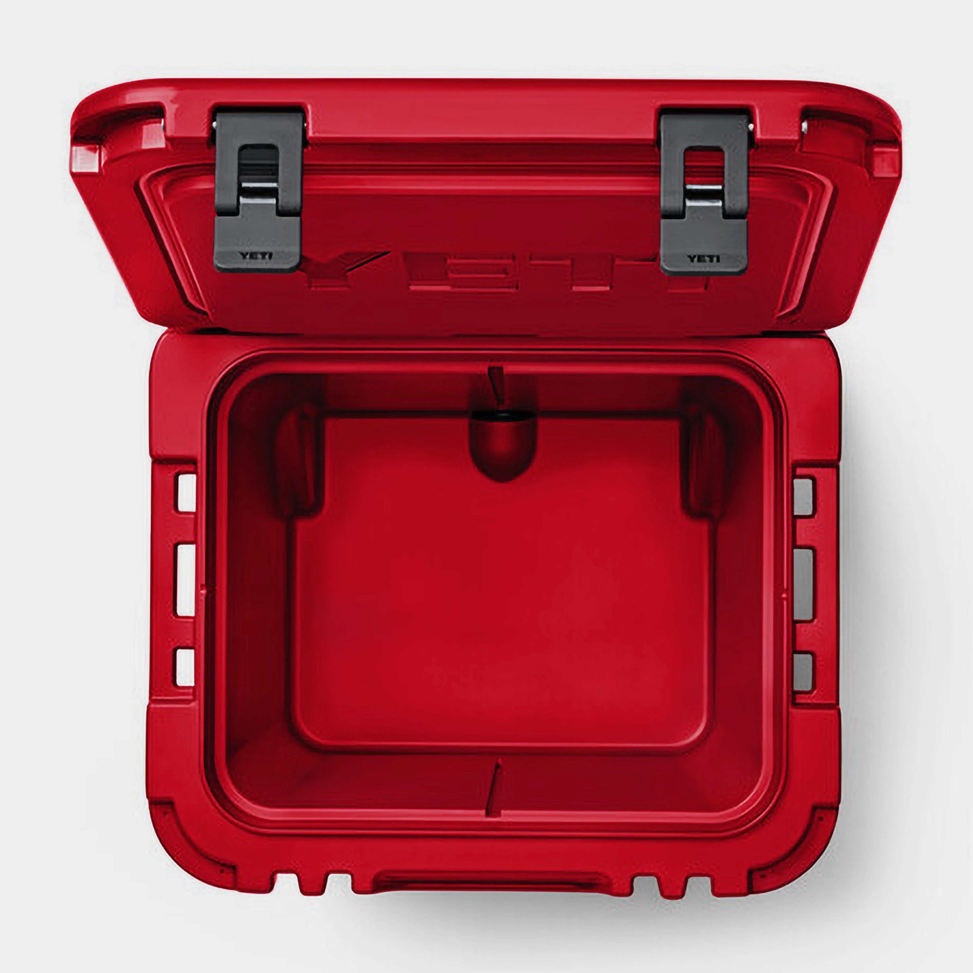 Roadie® 48 Wheeled Cool Box - Image 4